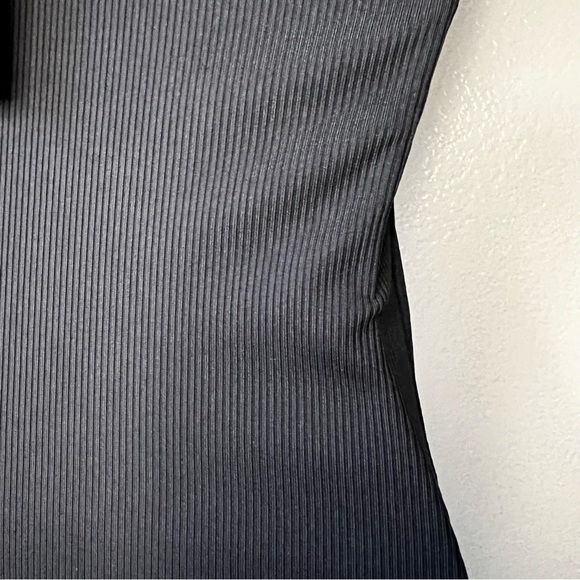 NWT Express black bodysuit, body contour, size XS - Picture 7 of 8